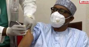 BREAKING: Buhari, Osinbajo receive COVID-19 vaccines in Aso Villa