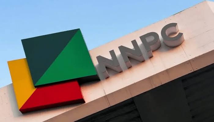NNPCL increases fuel price by up to ₦85 per litre